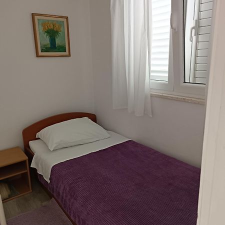 קלק Vila Ivka Gardens מראה חיצוני תמונה